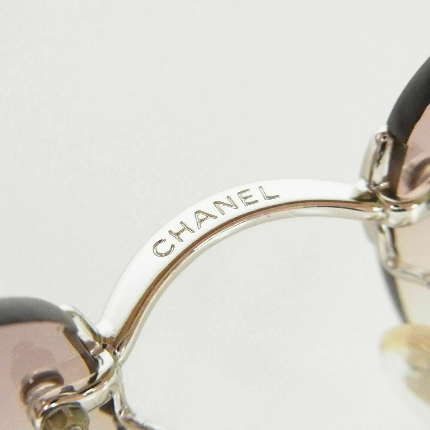 Chanel Rimless Gradient Pink CC Detail Sunglasses