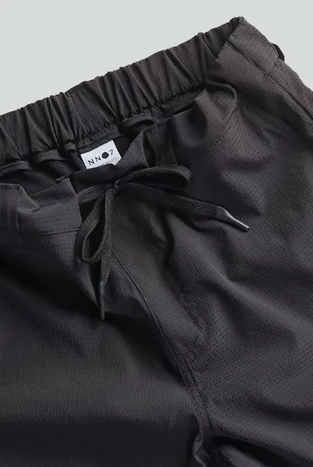 NN07 Terry Relaxed Shorts in Black