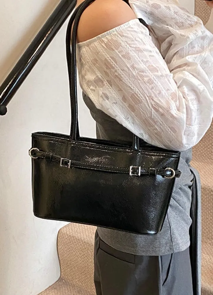 Solid Simple Belt Shoulder Bag PU Leather Commuter Underarm Bag Stylish Outdoor Trip Bags for Women Trendy 2025